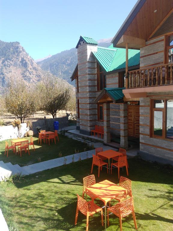 Gezellig Inn - Tree Hill Cottages&Kanyal Villas Manāli Kültér fotó